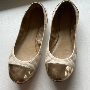 Ballet flats